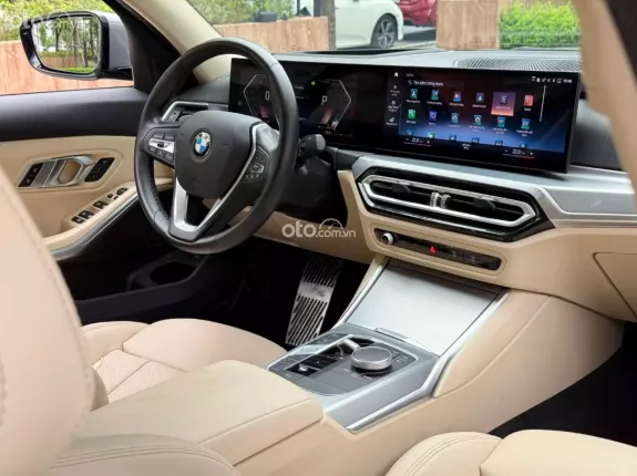 BMW 320i Sport Line 2023 - BMW 320i Sport Line 2024