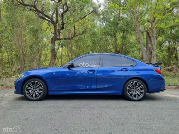 BMW 320i M Sport 2022 - Xanh