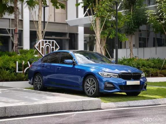 BMW 320i M Sport 2022 - Xanh