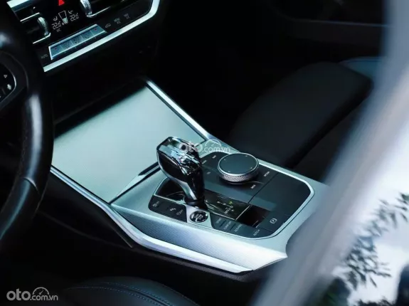 BMW 320i M Sport 2022 - Xanh