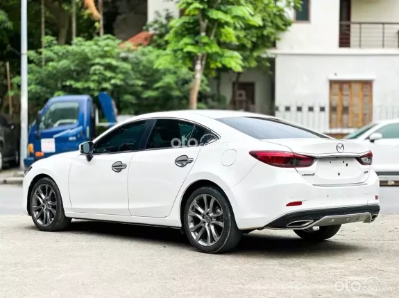 Mazda 6 2.0 Premium 2021 - Xe đẹpx hỗ trợ bank cao