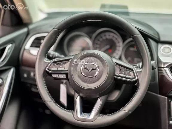 Mazda 6 2.0 Premium 2021 - Xe đẹpx hỗ trợ bank cao