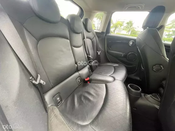 Mini Cooper S 5 cửa 2016 - Mini Cooper S 5 cửa 2016