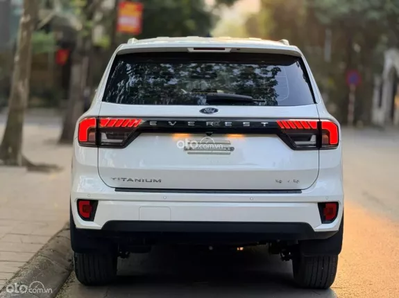 Ford Everest Titanium 2.0L AT 4WD 2024 - Xe cực mới, hỗ trợ vay cao