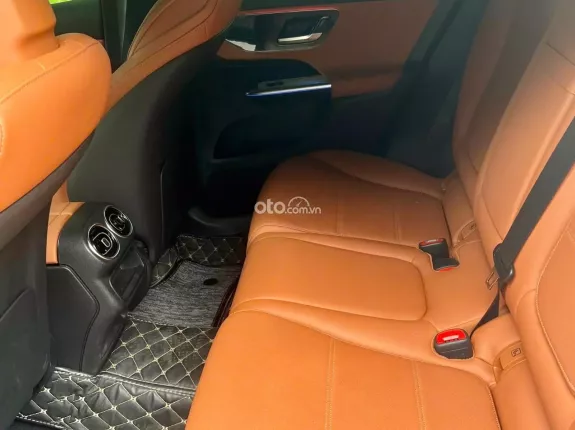 Mercedes-Benz GLC 200 V1 2025 - GLC200 4 Matic sx 2025
