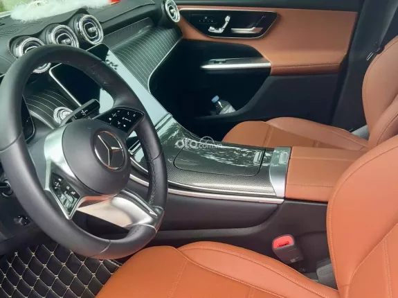 Mercedes-Benz GLC 200 V1 2025 - GLC200 4 Matic sx 2025