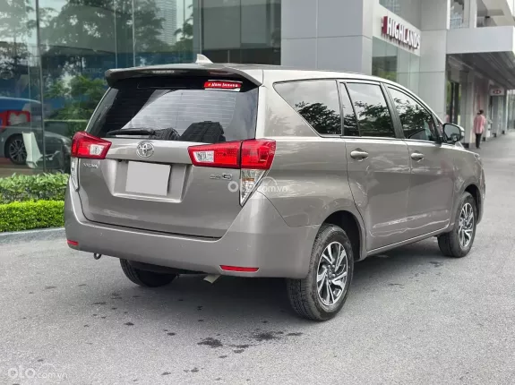 Toyota Innova 2.0E 2022 - BH chính hãng Toyota Sure