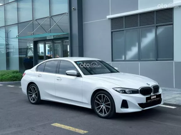 BMW 320i Sport Line 2024 - Xe thể thao sang trọng, thiết kế hiện đại