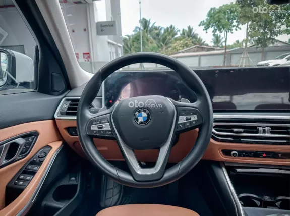 BMW 320i Sport Line 2024 - Xe thể thao sang trọng, thiết kế hiện đại