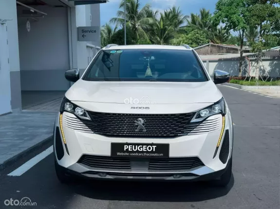 Peugeot 5008 GT 2022 - Mâm 19 inch thể thao, camera lùi 180 độ, an toàn đầy đủ
