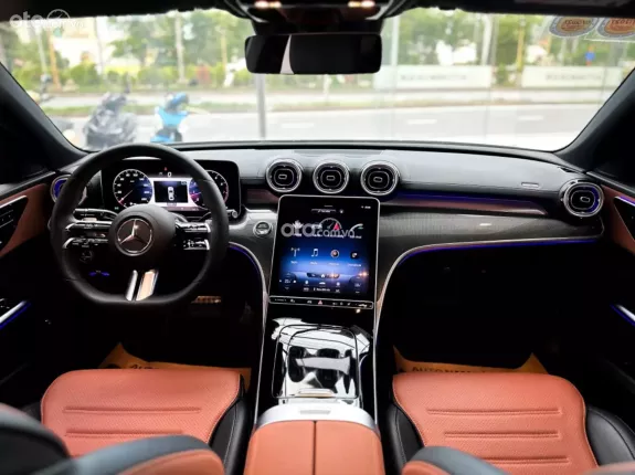 Mercedes-Benz C300 AMG 2021 - AMG NHẬP KHẨU