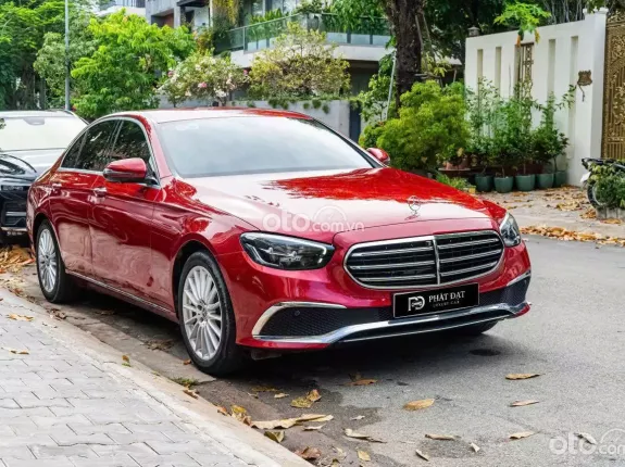 Mercedes-Benz E200 Exclusive V1 2022 - BAO ĐẬU BANK 70-90% (Ib Zalo tư vấn trực tiếp 24/7)
