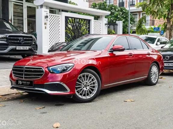 Mercedes-Benz E200 Exclusive V1 2022 - BAO ĐẬU BANK 70-90% (Ib Zalo tư vấn trực tiếp 24/7)