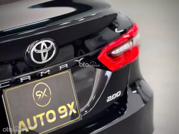 Toyota Camry 2.0Q 2021 - Nhập khẩu nguyên chiếc Thái Lan
