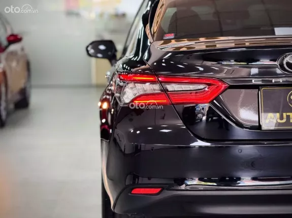 Toyota Camry 2.0Q 2021 - Nhập khẩu nguyên chiếc Thái Lan