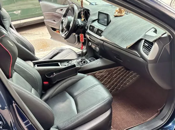 Mazda 3 1.5L Sedan 2018 - Xe đẹp đã lên nhiểu đồ