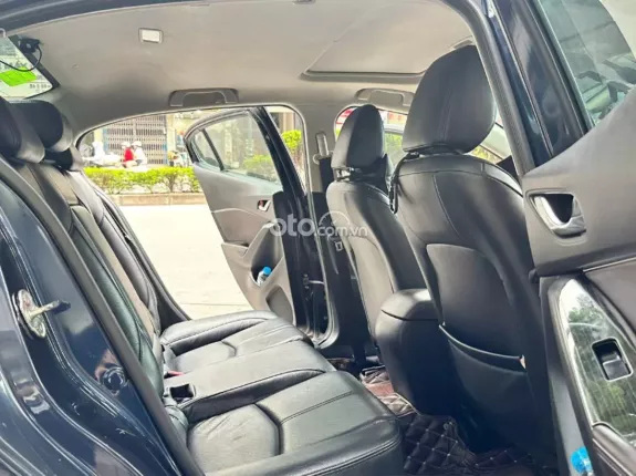 Mazda 3 1.5L Sedan 2018 - Xe đẹp đã lên nhiểu đồ