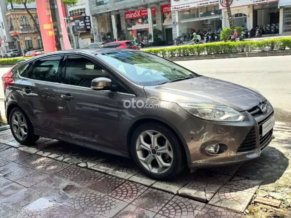 Ford Focus S 2.0AT 2013 - Đủ hồ sơ sang tên ngay