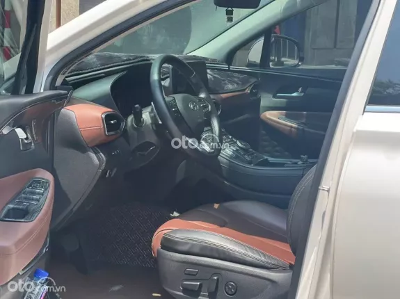Hyundai Santa Fe 2.2 Dầu Cao cấp 2021 - Full option, biển Hà Nội, giá có thương lượng