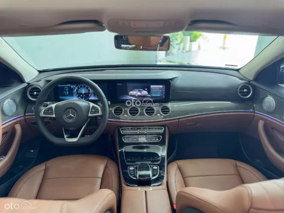 Mercedes-Benz E300 AMG 2018 - Mercedes E300 AMG 2018 siêu lướt 36.000km cực đẹp