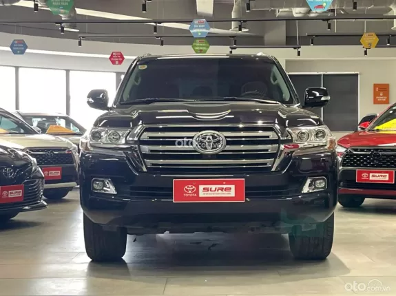 Toyota Land Cruiser 5.7 V8 2020 - Odo 5v km - BH chính hãng Toyota Sure