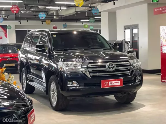 Toyota Land Cruiser 5.7 V8 2020 - Odo 5v km - BH chính hãng Toyota Sure