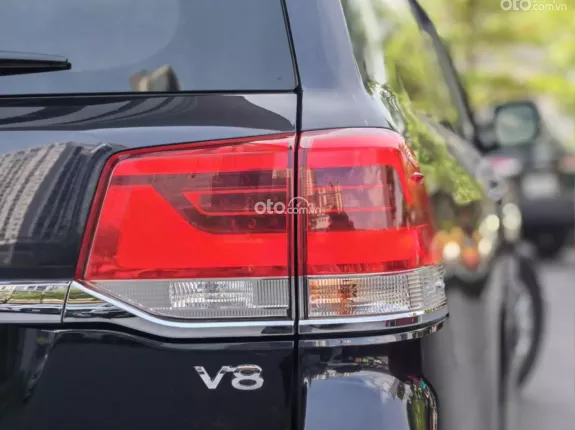 Toyota Land Cruiser VX 4.6 V8 2020 - Odo 5v cực chất