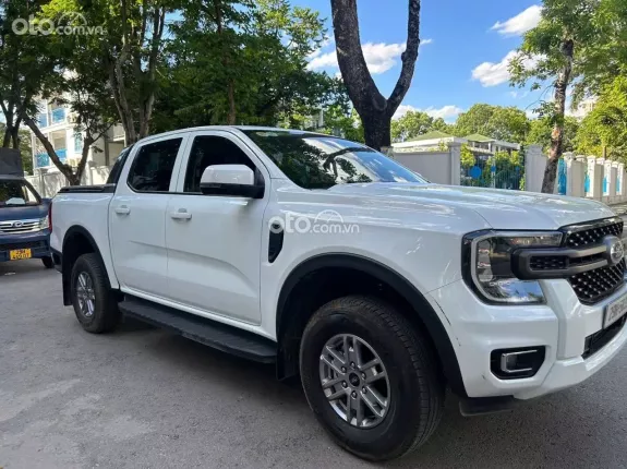 Ford Ranger XLS 2.0L 4x2 AT 2025 - Bán xe xls 2025