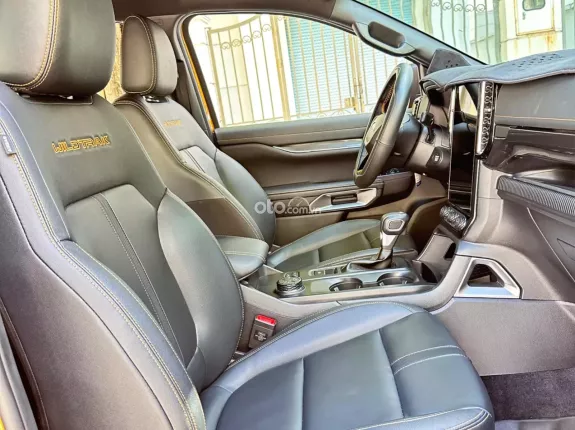 Ford Ranger Wildtrak 2.0l bi-turbo 4x4 10 AT 2025 - Như xe mới luôn anh chị