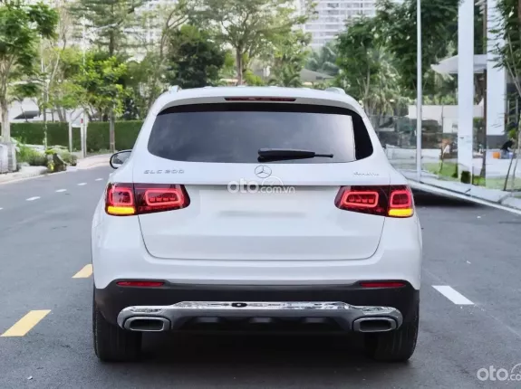 Mercedes-Benz GLC 200 4Matic 2020 - Cam kết không đâm đụng, không ngập nước, pháp lý chuẩn
