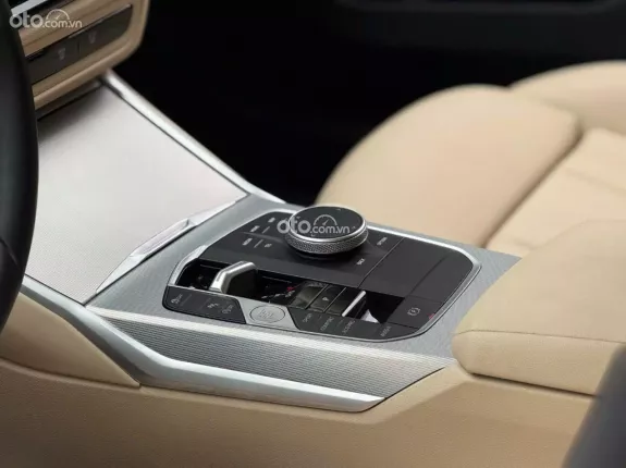 BMW 320i Sport Line 2023 - BAO ĐẬU BANK 70-90% (Ib Zalo tư vấn trực tiếp 24/7)