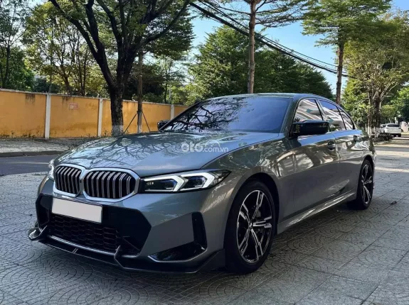 BMW 330i M Sport 2025 - BMW 330i M-Sport 2025