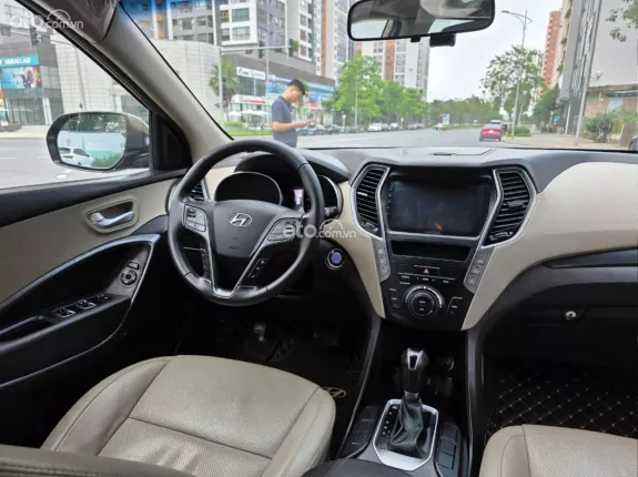 Hyundai Santa Fe 2.2L Dầu Tiêu chuẩn 2017 - Xe chạy zin 11 vạn full ls hãng