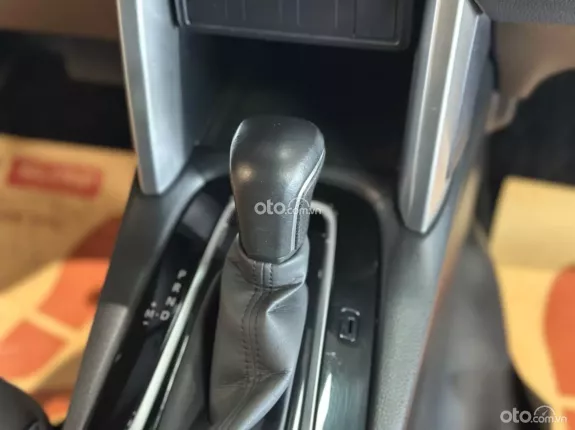 Toyota Corolla Cross 1.8 V  2020 - Odo chuẩn 6v km