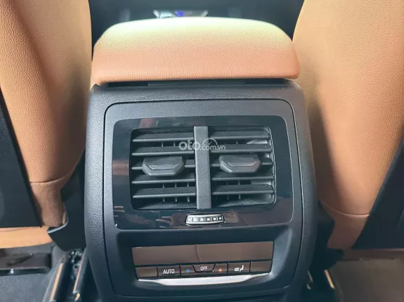 BMW X3 sDrive20i Msport 2024 - Động cơ TwinPower Turbo mạnh mẽ