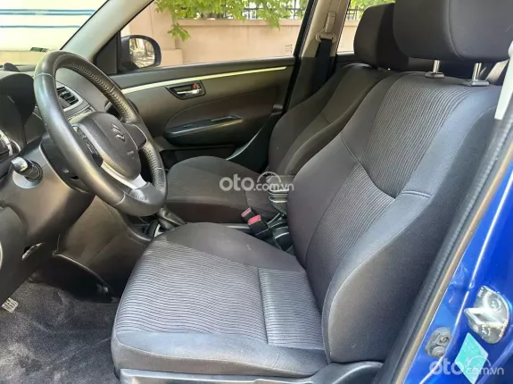 Suzuki Swift 1.4 AT 2017 - Xe đẹp biển Hà Nội, đủ hồ sơ sang tên