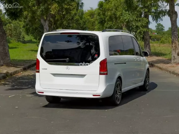 Mercedes-Benz V250 AMG 2023 - DÒNG MPV GIA ĐÌNH SANG TRỌNG