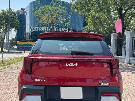Kia Sonet 1.5 Luxury 2024 - Nội ngoại thất sang trọng