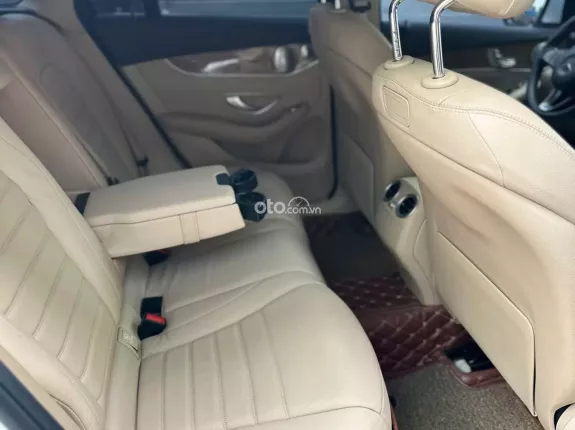 Mercedes-Benz GLC 250 4Matic 2019 - 4Matic 2019 - Xe đẹp xuất sắc odo 8 vạn