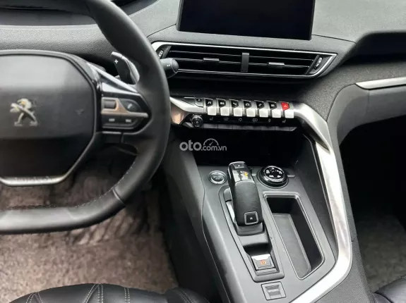 Peugeot 3008 Allure 2018 - Giá chỉ 475tr có thương lượng