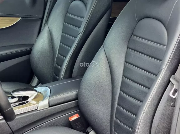 Mercedes-Benz C250 Exclusive 2016 - Xe đẹp xuất sắc như xe lướt
