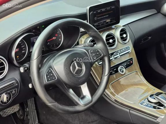 Mercedes-Benz C250 Exclusive 2016 - Xe đẹp xuất sắc như xe lướt