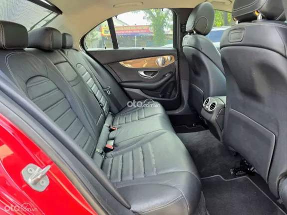 Mercedes-Benz C250 Exclusive 2016 - Xe đẹp xuất sắc như xe lướt