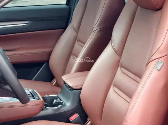 Mazda CX-8 Luxury 2025 - Động cơ-hộp số zin nguyên bản – gầm bệ chắc nịch sáng loáng