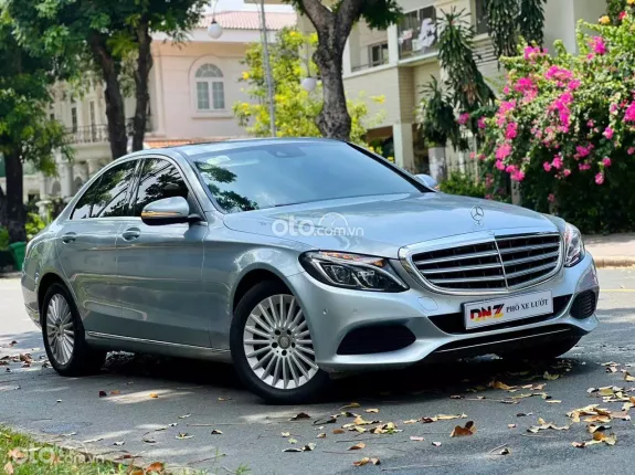 Mercedes-Benz C250 Exclusive 2015 - Màu Diamond Silver