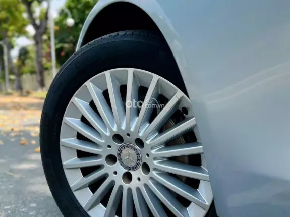 Mercedes-Benz C250 Exclusive 2015 - Màu Diamond Silver
