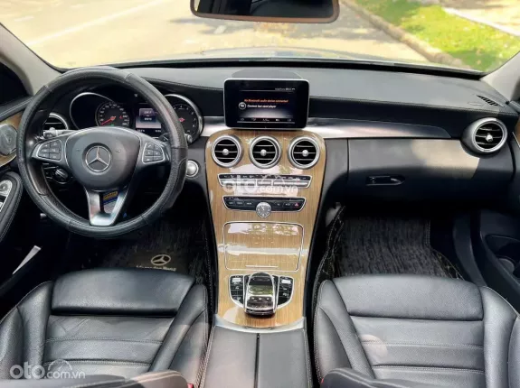 Mercedes-Benz C250 Exclusive 2015 - Màu Diamond Silver