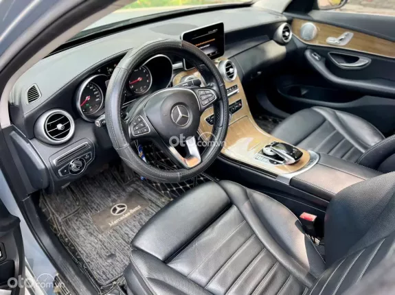 Mercedes-Benz C250 Exclusive 2015 - Màu Diamond Silver