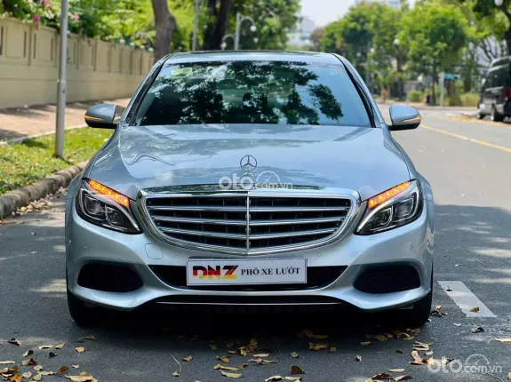 Mercedes-Benz C250 Exclusive 2015 - Màu Diamond Silver