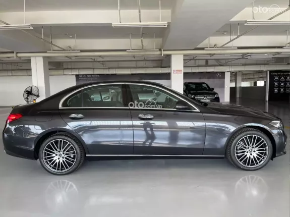 Mercedes-Benz C200 Avantgarde Plus 2023 - XÁM NÒNG SÚNG cực đẹp